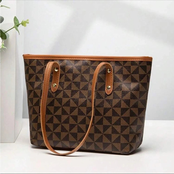 ⚠️Clearance Coffee Brown Triangle Pattern Shoulder Tote Bag - Picture 9 of 10